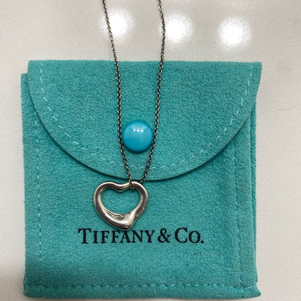 Tiffany & Co. Silver Open Heart Necklace on Tiffany Blue Pouch